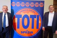 Domani il gazebo della lista Toti per Spezia dalle 15,30 alle 18,30 in piazza Beverini