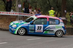 La Renault Clio RS di Pietro Bancalari a Casciana Terme.