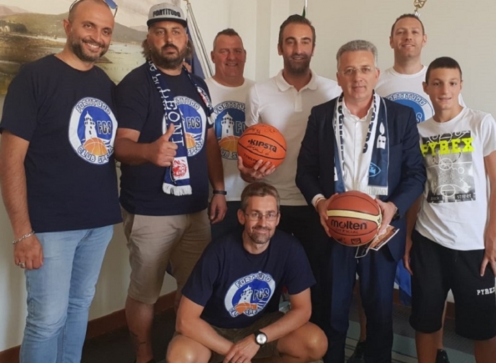 La Fortitudo Bologna sfida la Pallacanestro Trapani: grande basket alla Spezia