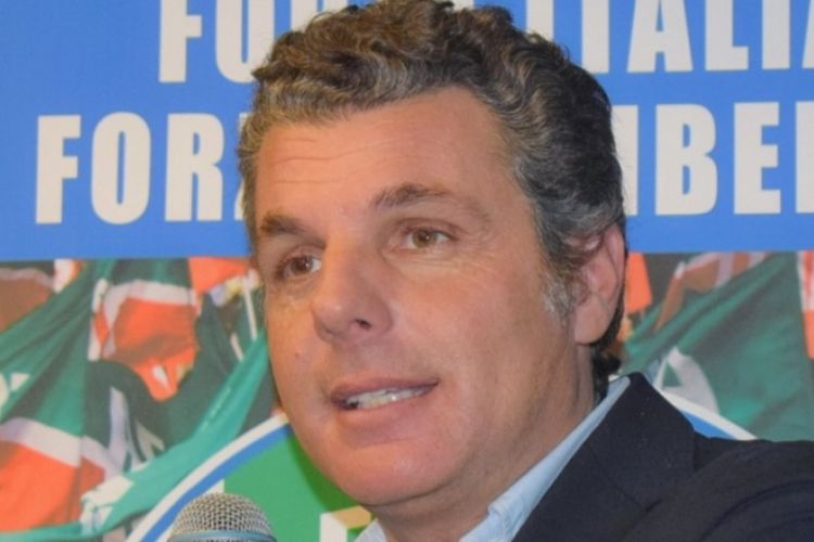 Forza Italia: Bagnasco, coordinatore regionale, riorganizza il partito nello spezzino