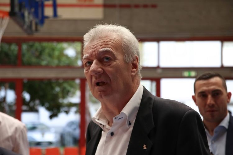 Il Presidente dello Spezia Basket Tarros: &quot;Ci sono giocatori che devono darsi una svegliata&quot;