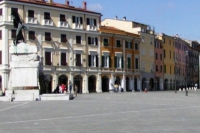 piazza Matteotti, Sarzana