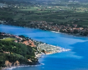 Ameglia in Movimento prosegue la raccolta firme per un incontro tra sindaco e cittadinanza che faccia chiarezza su tanti interrogativi aperti