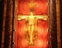 Sarzana, in Santa Maria una guida digitale per conoscere la Croce di Mastro Guglielmo
