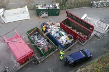 Abbandono di rifiuti vicino agli Stagnoni, sanzionati il responsabile e il titolare della ditta