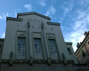 Teatro Civico, campagna abbonamenti galoppante