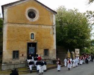 Pellegrinaggio alla Madonna del Trezzo (foto)