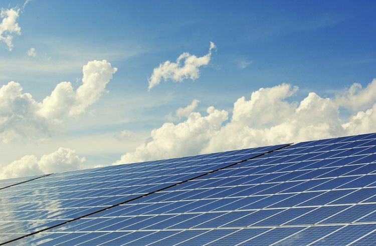 Le opportunità della transizione energetica: le comunità energetiche e gli investimenti in fonti rinnovabili