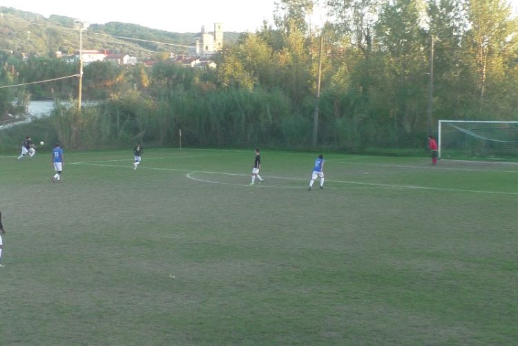 Calcio, il Lerici si conferma in grande forma