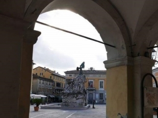 Riaperto il sovrappasso ferroviario in via Variante Cisa