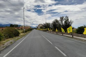 Le bandiere gialle di Coldiretti hanno accompagnato il Giro d&#039;Italia lungo tutto il levante ligure