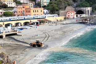 La pulizia alla foce del torrente Rio Morione Pastanelli