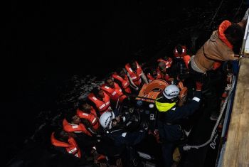 La Sea Watch verso Marina di Carrara con 119 migranti