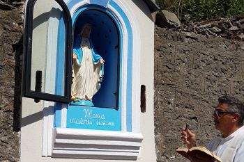 Restaurata la madonnina di Lardarina a Corniglia
