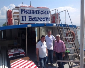 Fish and Chips alla amegliese, nuova stagione per la friggitoria Il Barcone