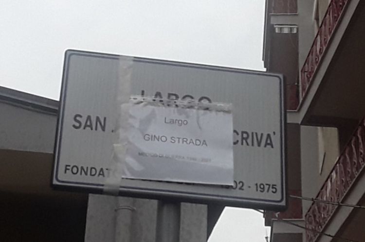 Spezia Bene Comune &quot;trasforma&quot; Largo Escrivà in Largo Gino Strada