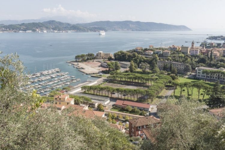 Gli idrovolanti e l'aeroporto di Cadimare: Di Spigna ne racconta storia e imprese