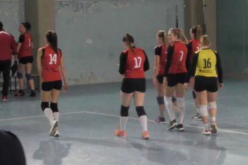 Il Podenzana Tresana Volley cerca della prima vittoria nei playout
