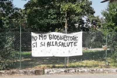 Biodigestore, la protesta si sposta a Genova