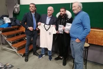 &quot;Spezia tre anni in paradiso&quot;, ieri la presentazione al Nuovo