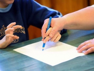 Aumentano le ore di assistenza scolastica per gli studenti disabili