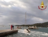 Barca a vela alla deriva a Porto Venere