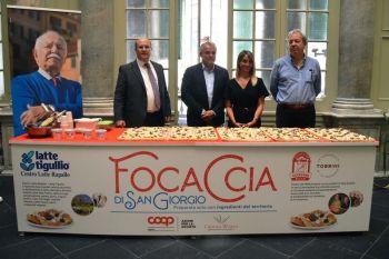 La Focaccia di San Giorgio di Genova World negli ipermercati di Coop Liguria