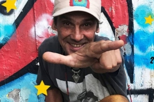 Manu Chao è il cantautore internazionale che chiuderà il Moonland a Sarzana