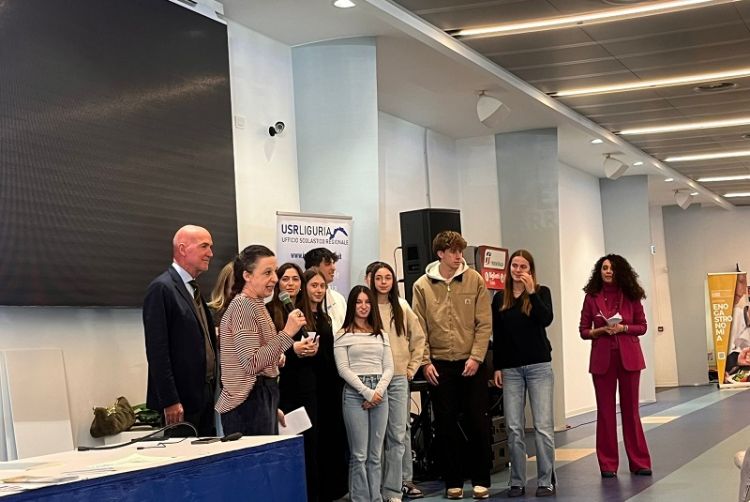 Premiate le scuole spezzine che si sono distinte nel progetto &quot;Storie di alternanza&quot;