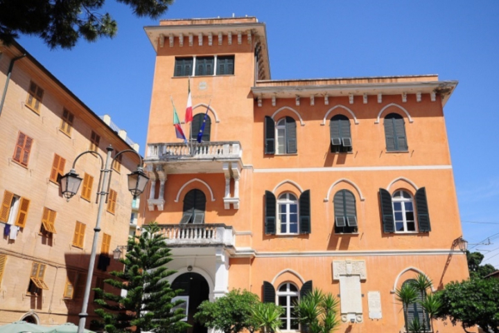 Il Palazzo Civico di Monterosso