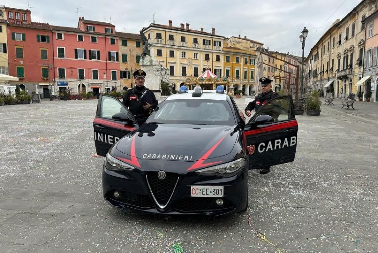 Rissa a colpi di bastoni e mazze, 7 arresti