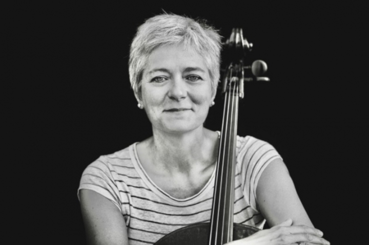 La violoncellista Claudia Poz