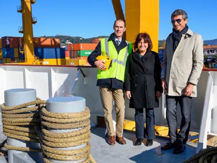 Imbarcato il TF Coil prodotto da ASG Superconductors al Terminal del Golfo-Gruppo Tarros