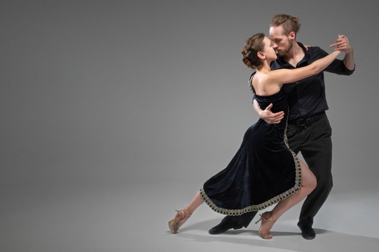 &quot;Stasera vi racconto il Tango: Piazzolla&quot;, a Nicola recital di Oreste Valente