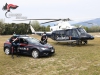 Allestisce un poligono di tiro all&#039;aperto e spara con una carabina, scoperto dai Carabinieri