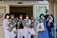 Lo Spezia in visita al reparto di Pediatria