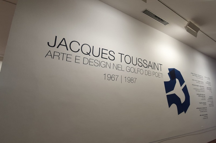 Al CAMeC “Jacques Toussaint, Arte e design nel Golfo dei Poeti”