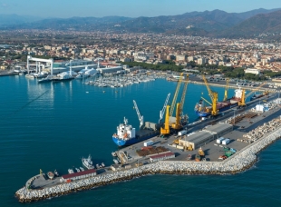 Porto di Carrara, concessione delle banchine Chiesa e Taliercio