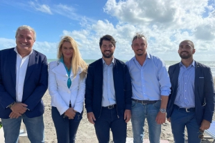 Gregorio Ravani ha incontrato i balneatori di Fiumaretta e i cantieri della nautica sul Magra