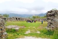 &quot;Vacanze romane&quot;, visite guidate in Anfiteatro a Luni con aperitivo finale