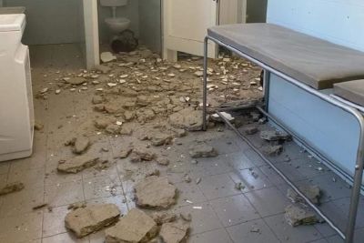 Cade intonaco dal soffitto della scuola, ferita una alunna