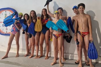 I giovani atleti della Rari Nantes ottengono il pass per i campionati italiani di nuoto pinnato