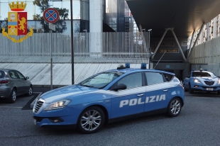 La Polizia di Stato accompagna ai C.P.R. due cittadini pluripregiudicati