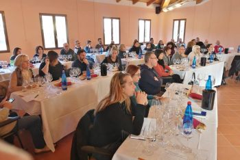 Al via i corsi professionali per sommelier di AIS Liguria