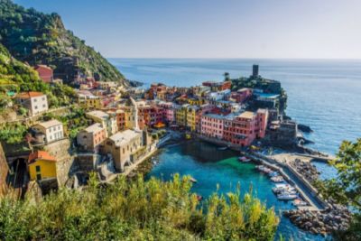Ponte del 25 aprile: in Liguria il turismo ha retto, nonostante il maltempo