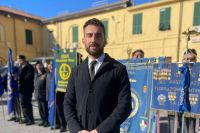 Il presidente del Consiglio Regionale Medusei al Varignano alla consegna dei brevetti al termine del corso palombari 2022