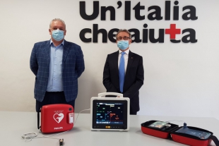 Il Presidente della Croce Rossa Luigi De Angelis (a sinistra) e del Rotary Mario Baldini (a destra)