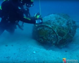 Oltre 2000 ordigni inesplosi distrutti dai palombari di Comsubin nel solo mese di luglio (video)