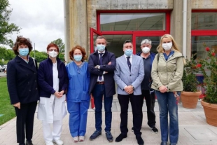 Stefania Pucciarelli e Lorenzo Viviani in visita all&#039;hub vaccinale del San Bartolomeo