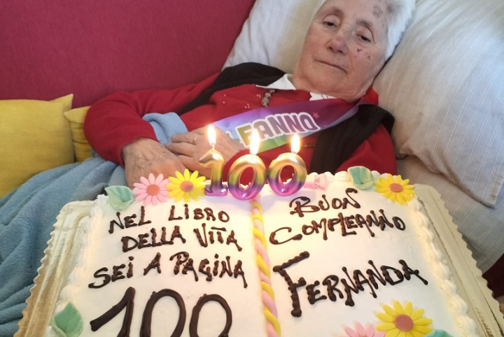 Auguri a Fernanda, che compie 100 anni